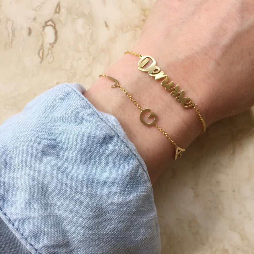 Pulsera De Nombre Celine