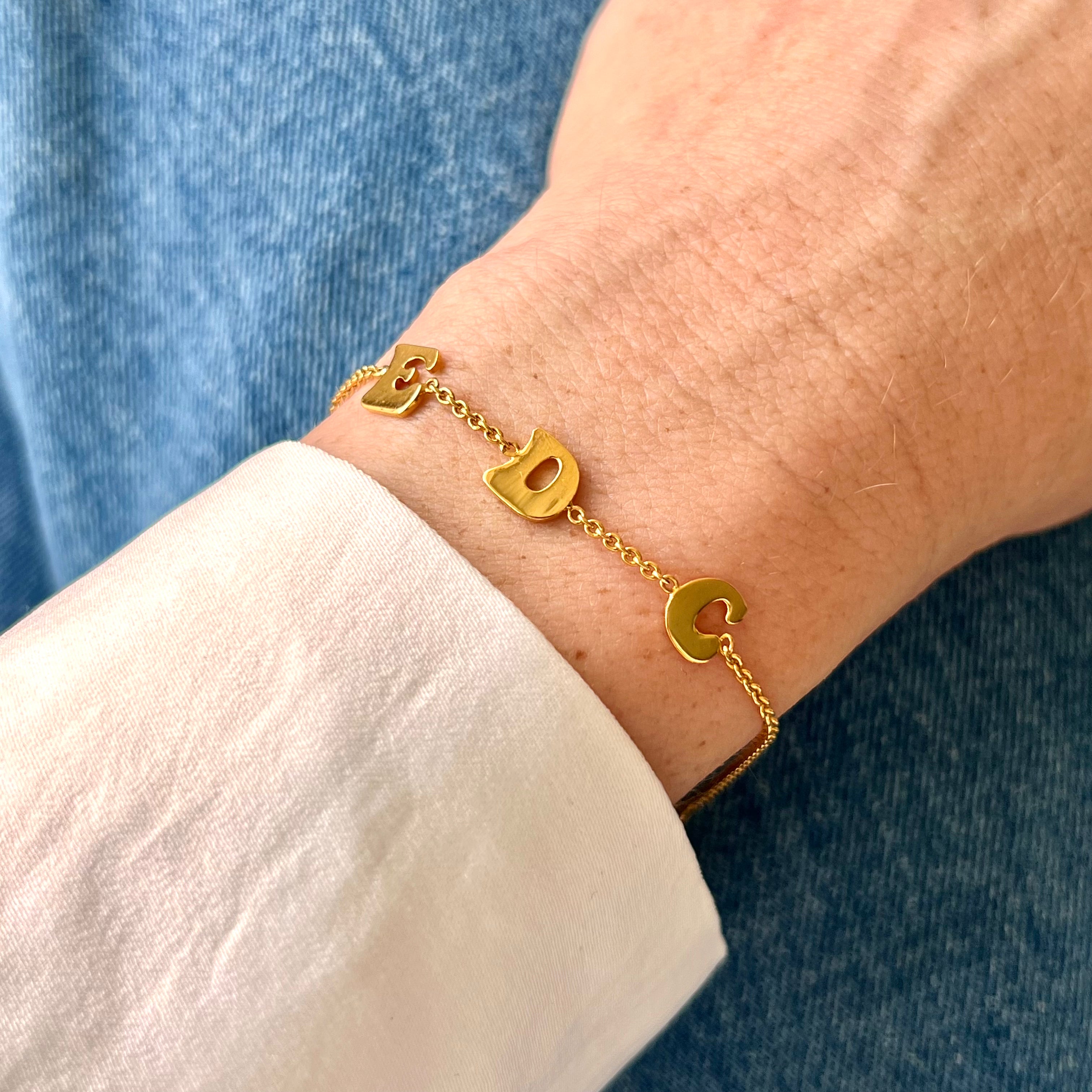 Pulsera Groovy De Iniciales