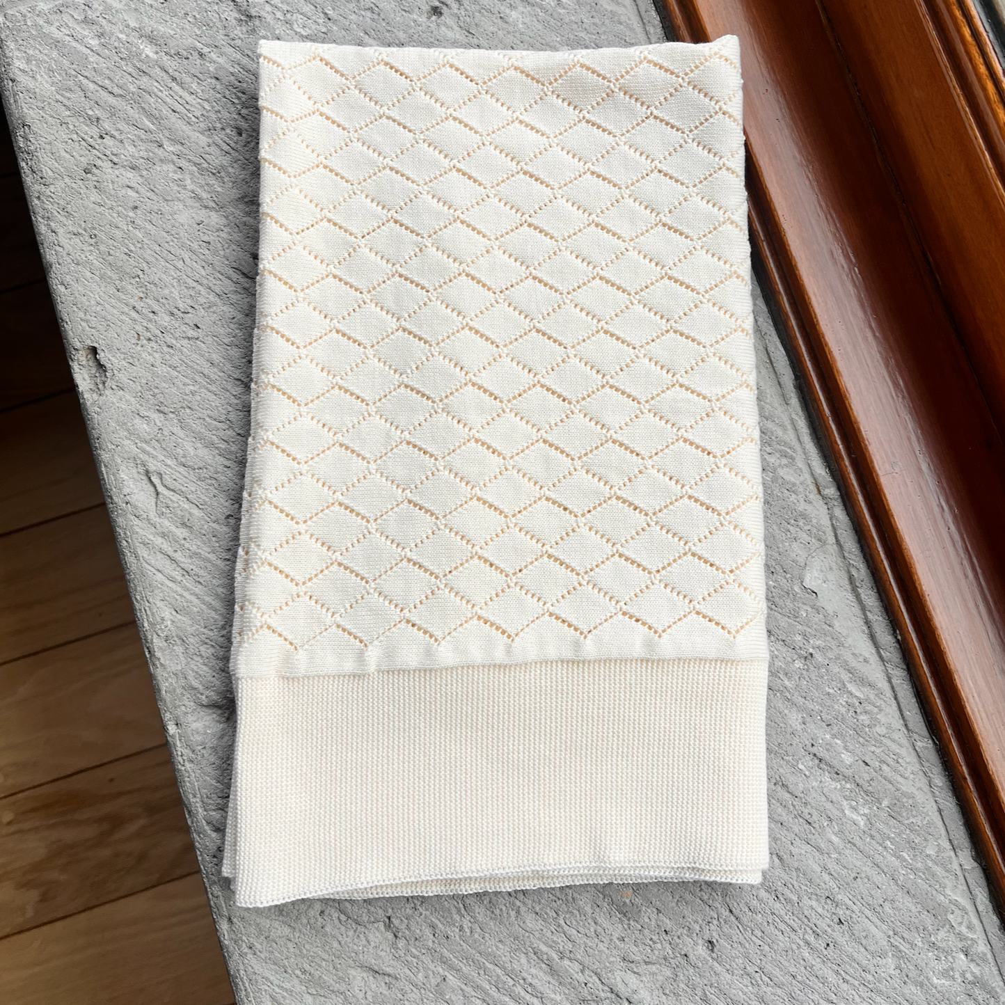 Cobija Ligera Calada Beige