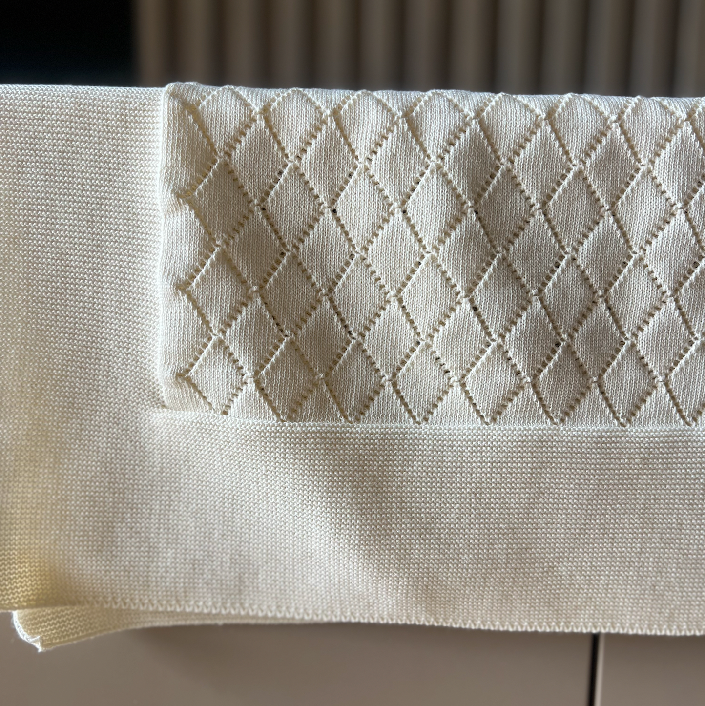 Cobija Ligera Calada Beige