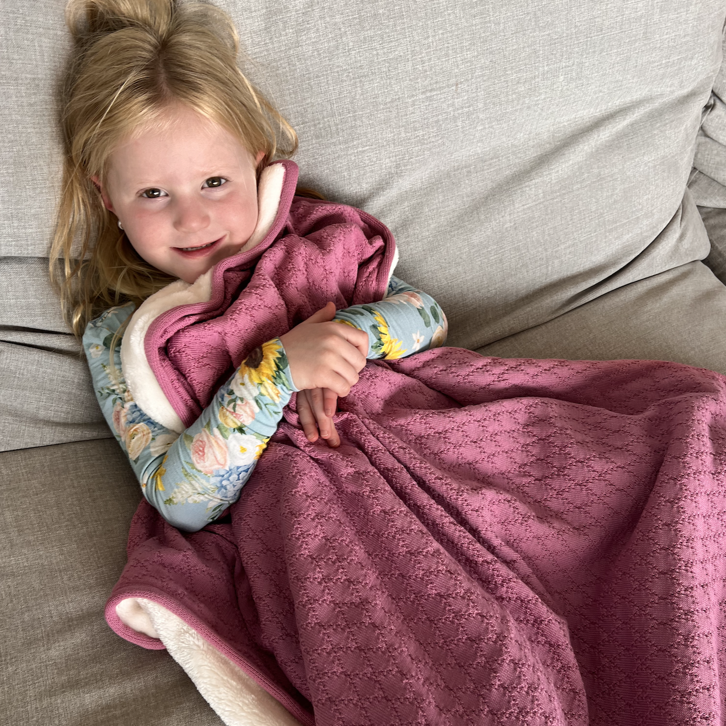 Cobija De Rombos Rosa Con Interior Caliente