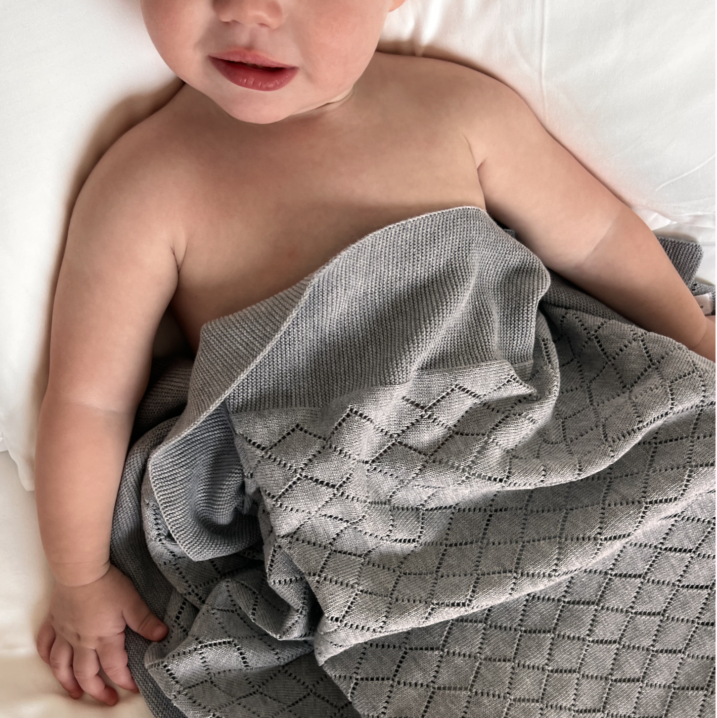 Cobija Ligera Calada Gris