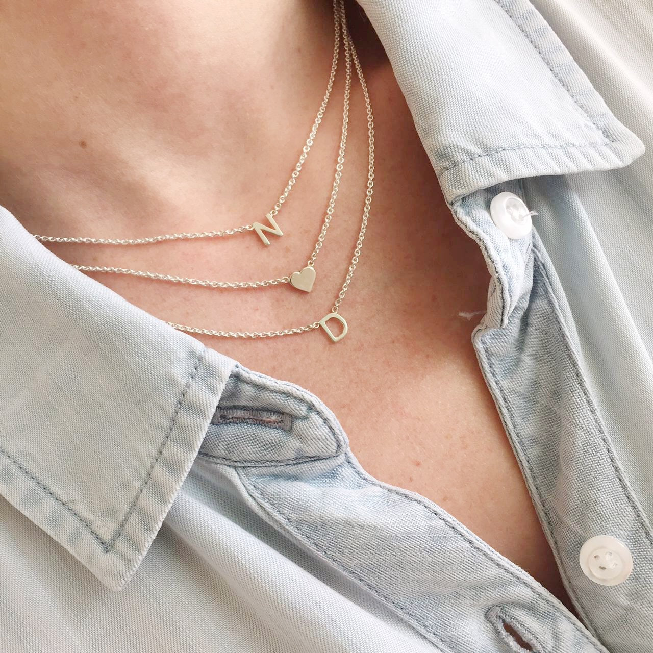 collares de iniciales en plata .925