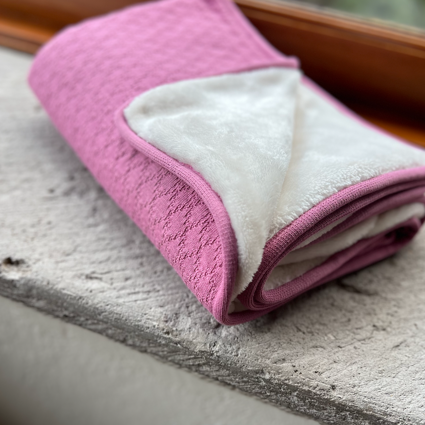 Cobija De Rombos Rosa Con Interior Caliente