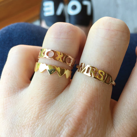 anillos de oro personalizados